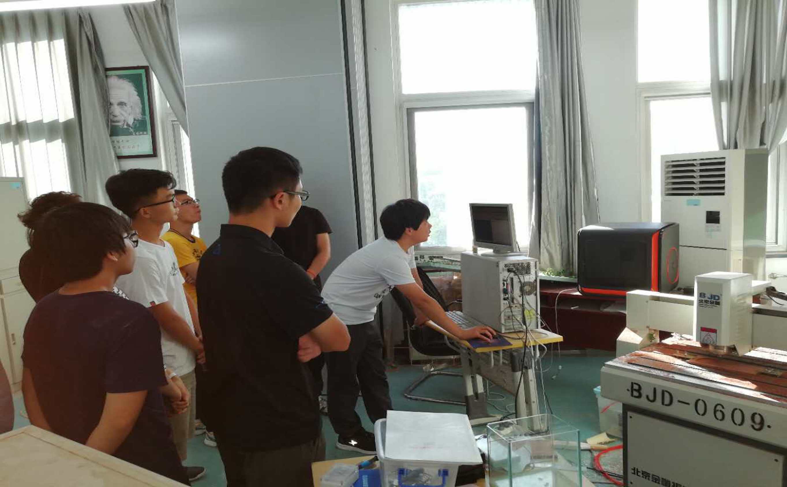 机械电子工程 (智能化系统及高端装备)